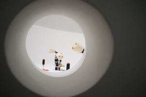 "Ergo-Robots : curiosité artificielle et langage"