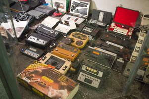 11 12 03 MAV Retro DSCF3580