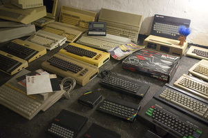 11 12 03 MAV Retro DSCF3583